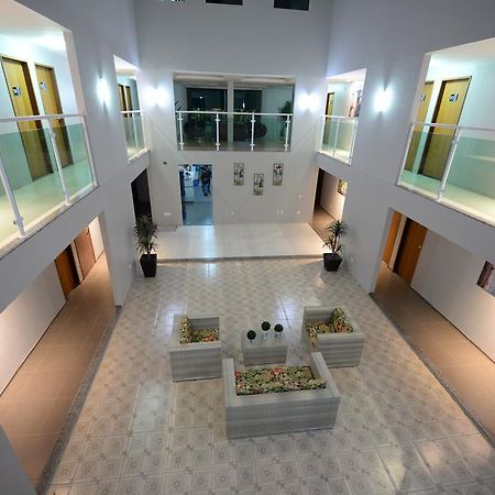 Hotel Leon Barbalha Extérieur photo