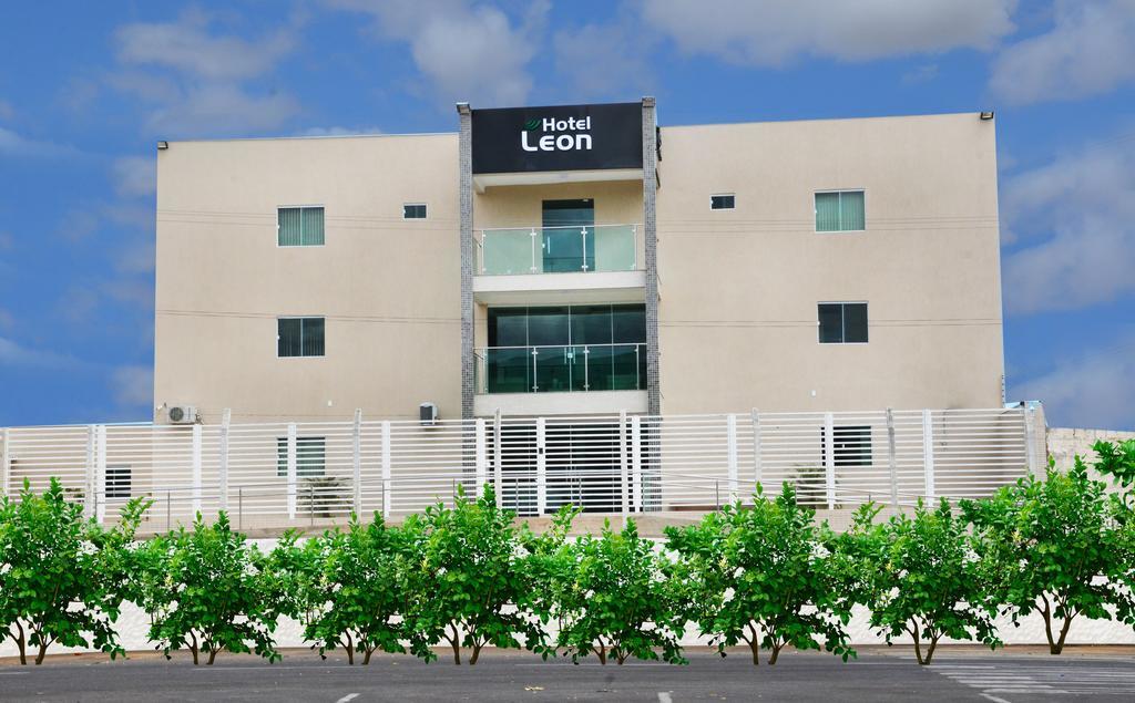 Hotel Leon Barbalha Extérieur photo