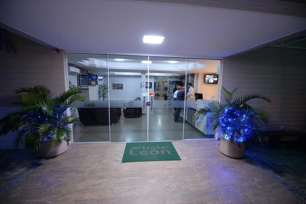 Hotel Leon Barbalha Extérieur photo