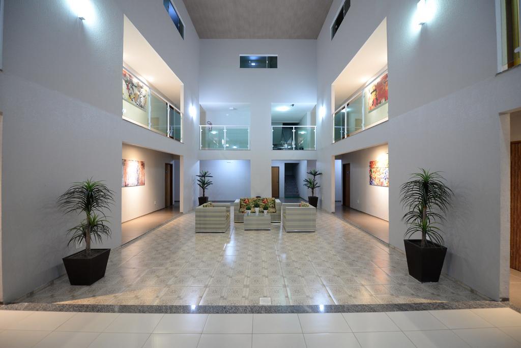 Hotel Leon Barbalha Extérieur photo